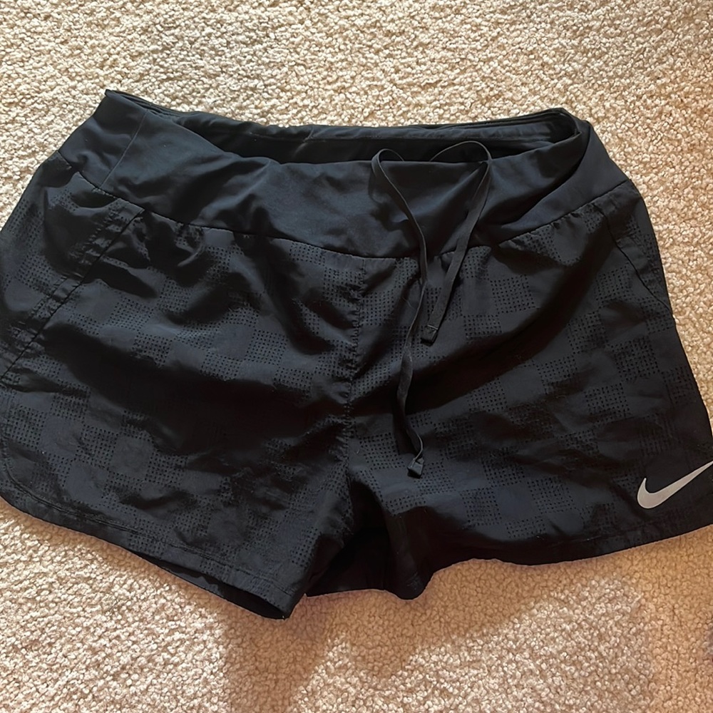 women’s nike shorts